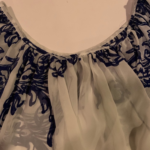 INC International Concepts White & Blue Flowy Blouse Pullover Size 10 Oversized - Picture 4 of 9